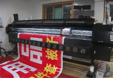 慈溪喷绘广告分辨率是多少？